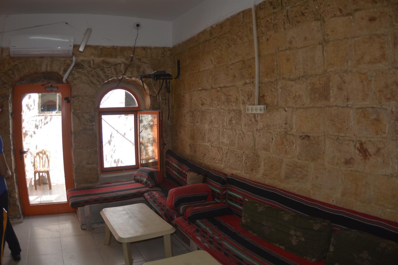 Palm Hostel Jerusalem Exterior photo